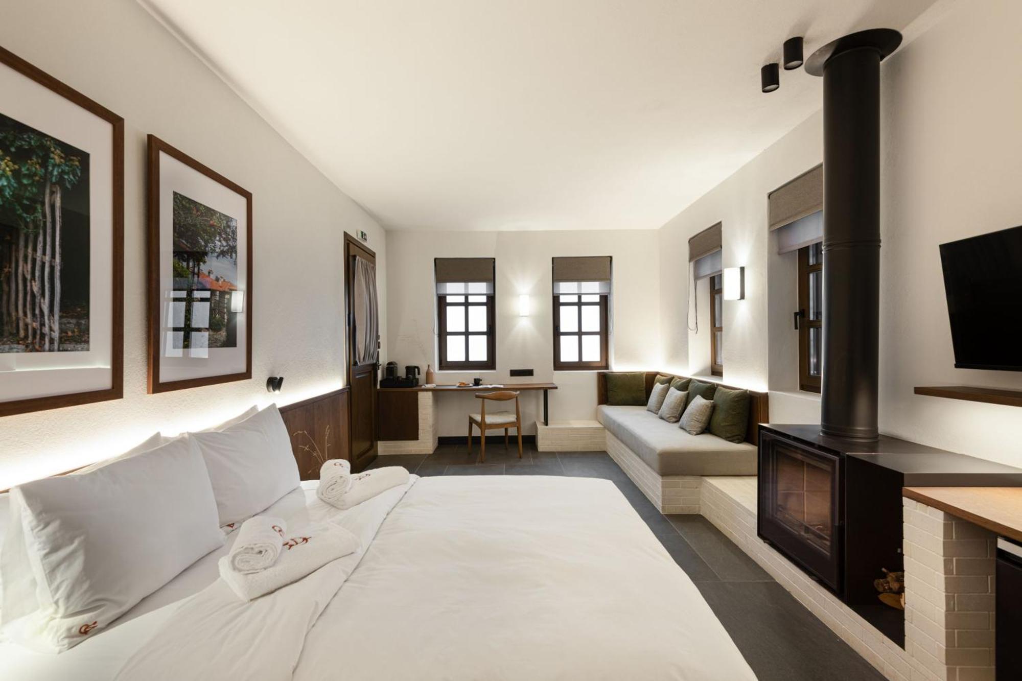 Unedo All Seasons Boutique Hotel Palaios Panteleimonas Extérieur photo