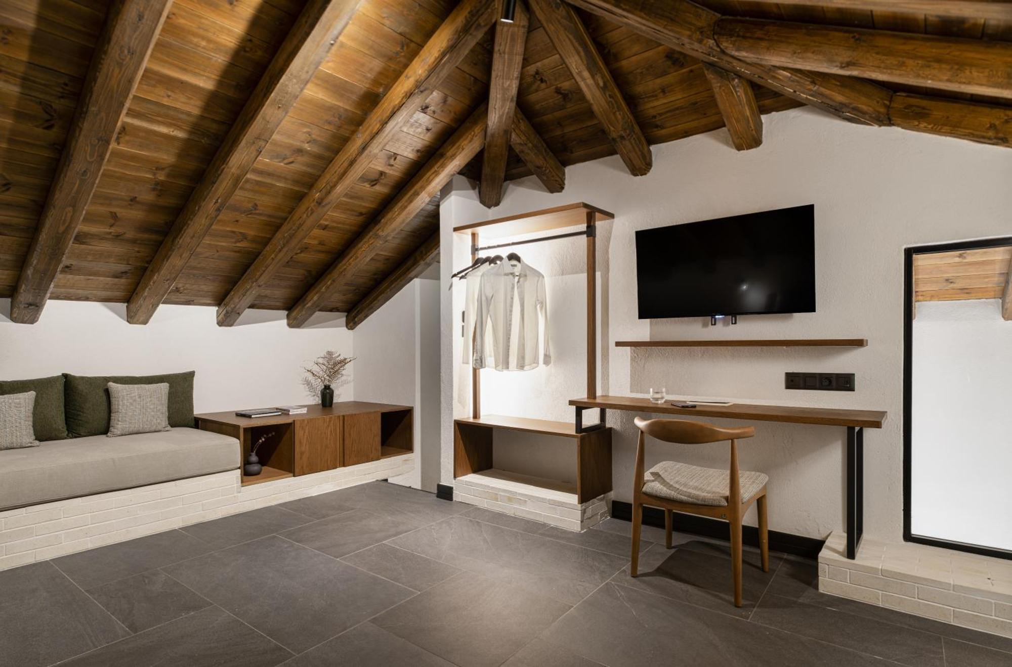 Unedo All Seasons Boutique Hotel Palaios Panteleimonas Extérieur photo
