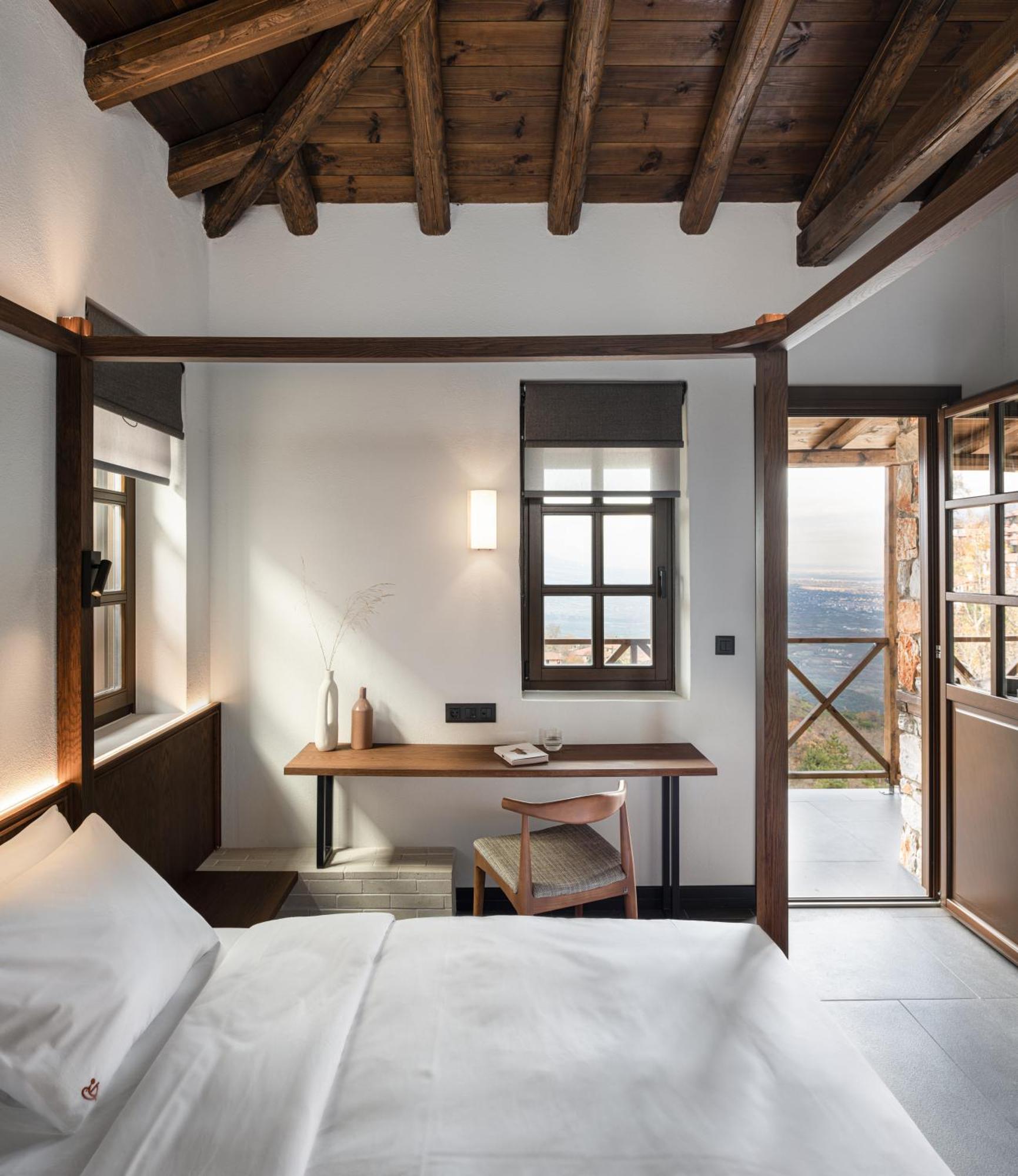 Unedo All Seasons Boutique Hotel Palaios Panteleimonas Extérieur photo